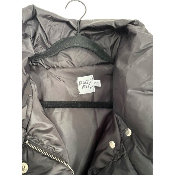 Princess Polly Jacket XS/S Bomber Black Oversize Grunge Goth Silver Zipper - Picture 8 of 8
